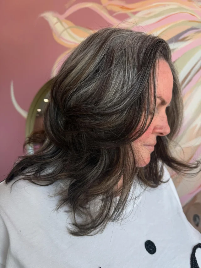 She didn’t hide the grey, she upgraded it 🩶 

Loved every moment of this transformation thank you for trusting me Megan 
Hair By @amy_urbanchic_ 

#greyhairdontcare #greyhairtransition #colourspecialist #brisbanehairsalon #wellahair #makeityou #wellacolour #brisvegas #wellagreyblending #greysparkle
