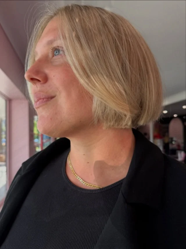 Blonde but make it boss 〰️

Style Cut & Colour By @amy_urbanchic_ 

#cuttingspecialist #colourspecialist #blondesofinstagram #blondespecialists #wellahair #wellamakeityou #makeityou 
#wellawoman #blonde #bob #hairstyles #bobhairstyles #ashgrove