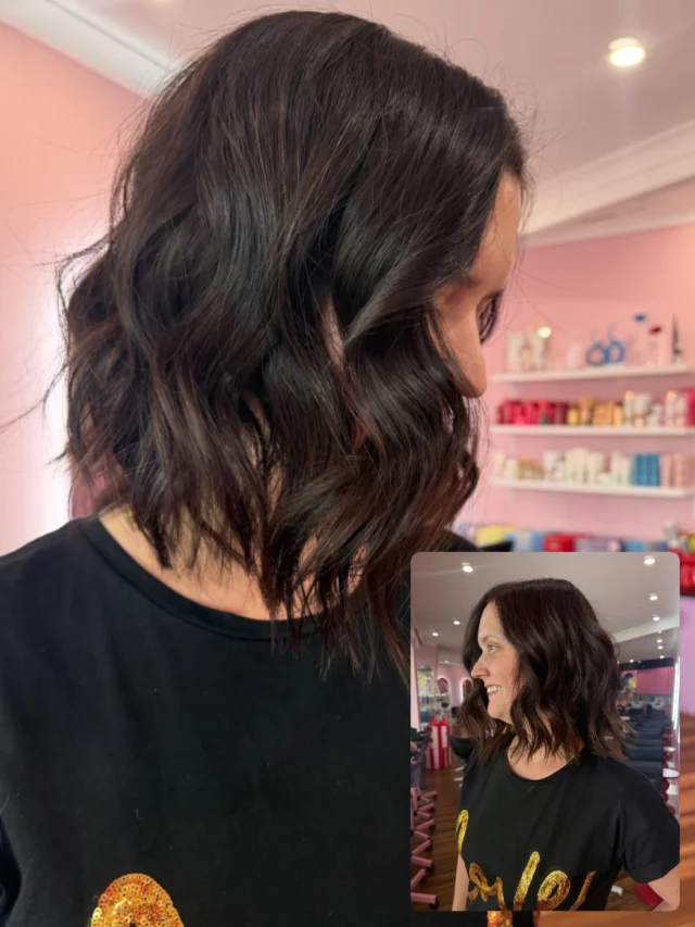 Sundays are for fresh hair & feeling cute 💕✨

Brunette crush using @wellapro_anz 
#colourtouchplus 
By @amy_urbanchic_ 

#UrbanChic #SelfCareSunday #SalonFresh