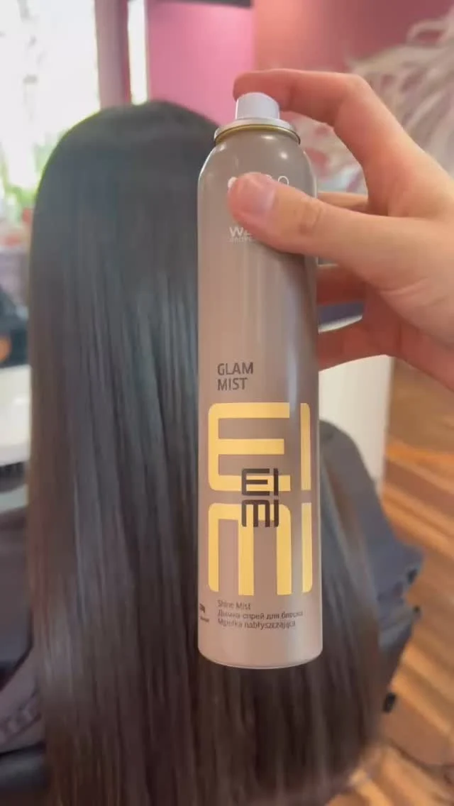 Need some shine ? 
We got you 🌟

#wellahair #brisbanehairsalon #ashgrove #hairgoals #eimiglammist
