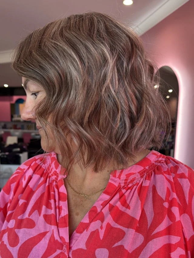 This is your reminder that one hair appointment can be pretty powerful. 💕

From long to fresh and fabulous 🌟
With strategic grey blending that softens regrowth…
Adds gorgeous dimension and makes every future appointment that little bit easier 💫
Beautiful hair today... 
and a beautiful grow out tomorrow 💕

That’s the goal every single time. ✨

Hair by @amy_urbanchic_