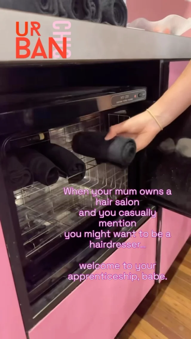 Let’s face it her apprenticeship started years ago💕

#keepitinthefamily #brisbanehairsalon #teachingthemyoung